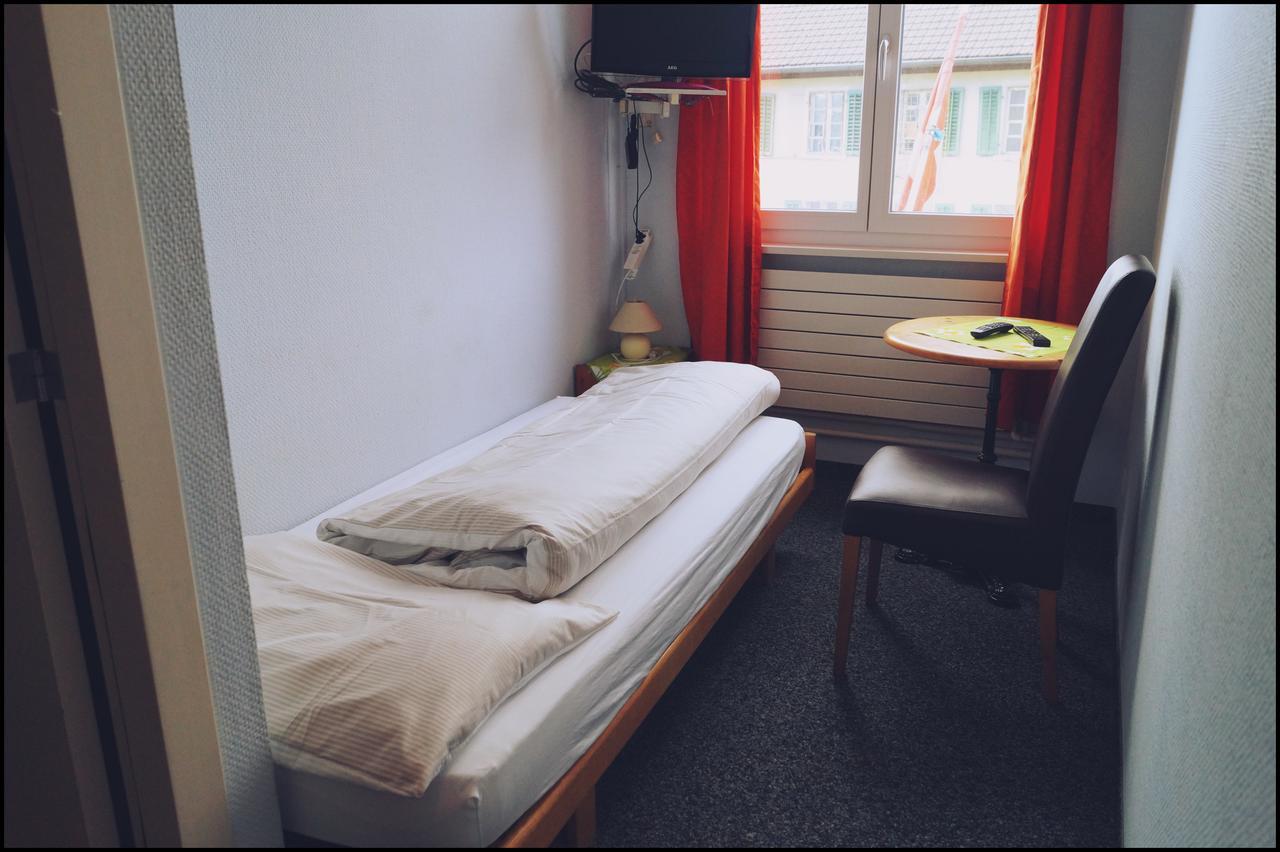 Gasthof Kastanienbaum Hotel Hunzenschwil Ngoại thất bức ảnh